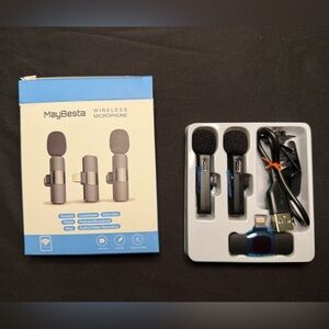 MayBesta Wireless Microphone Set